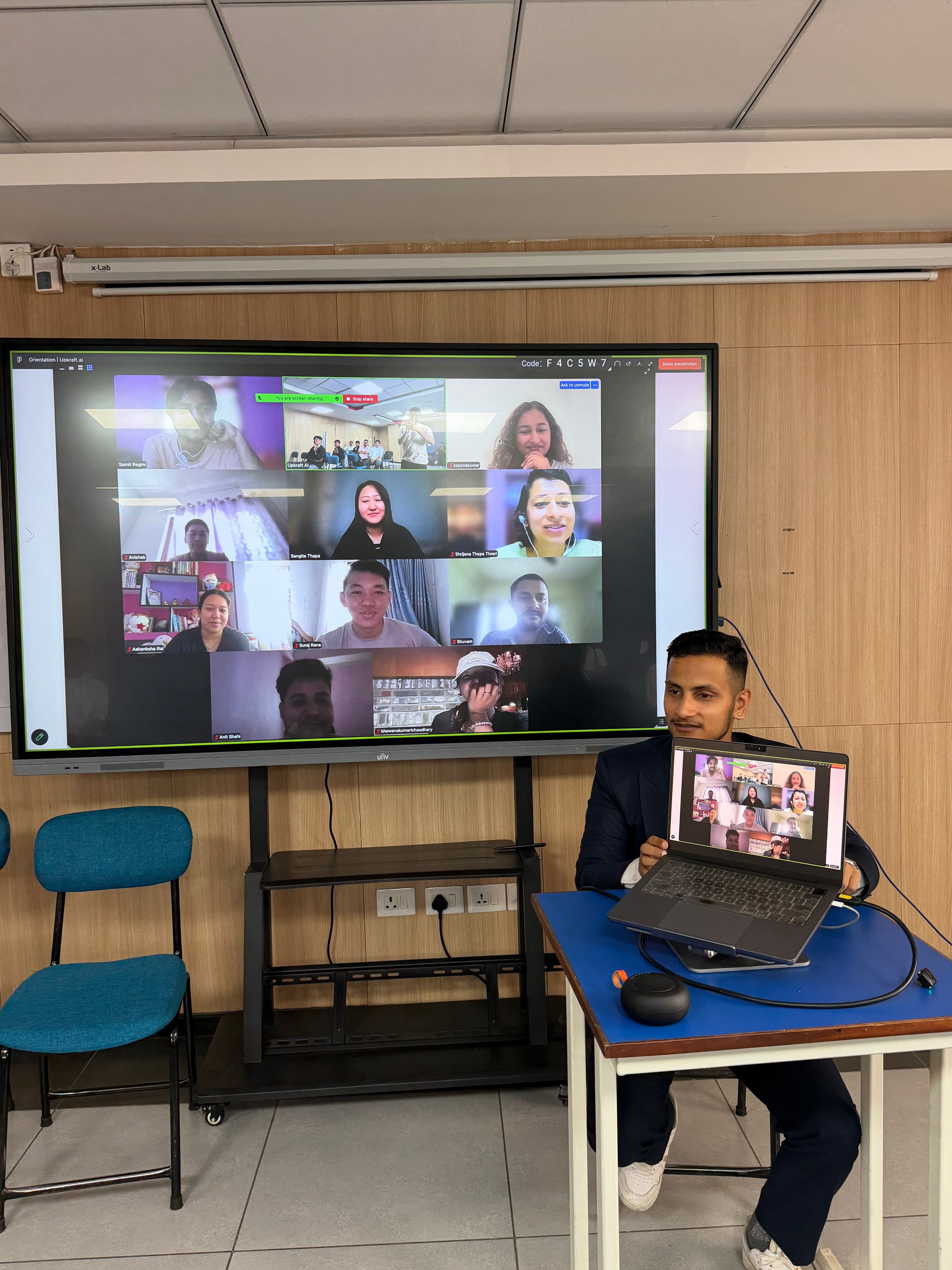 Virtual class session